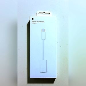 Apple USB-C to Lightning Adapter For iPhone iPad Car